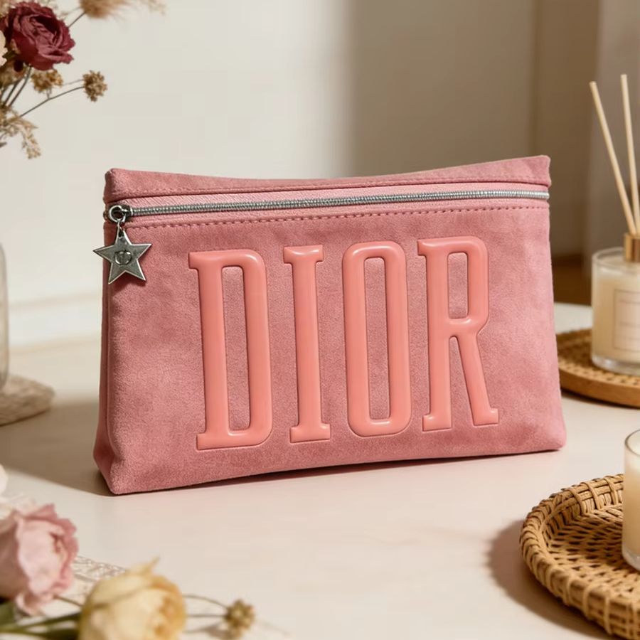 Beauty Makeup Dior - Dior’s Bag Pink Velvet Cosmetic Bag