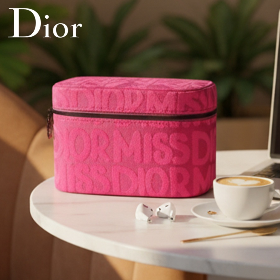 Dior’s Bag Pink Cosmetic Bag F - Beauty Makeup Dior บทวิจารณ์และราคา