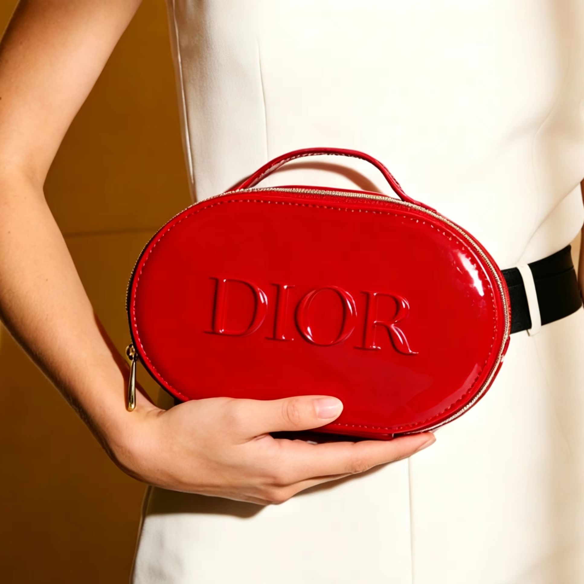 Dior’s Bag Red Cosmetic Bag Lu - Beauty Makeup Dior บทวิจารณ์และราคา