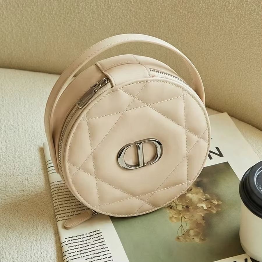 Christian Dior Dior’s Bag Luxu - Beauty Makeup Dior บทวิจารณ์และราคา