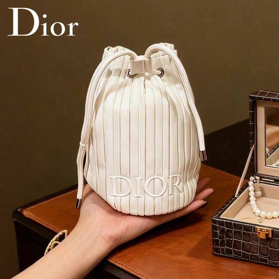 Christian Dior Dior’s bag Mini - Beauty Makeup Dior บทวิจารณ์และราคา