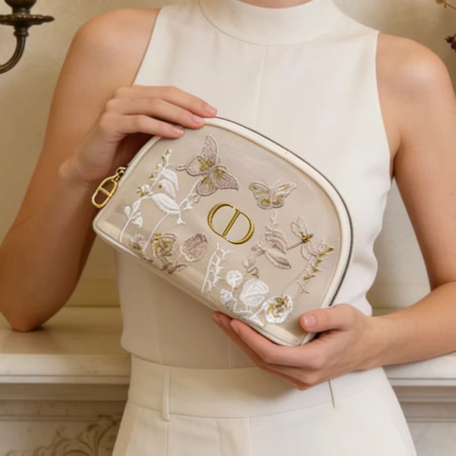 Christian Dior Dior’s bag Eleg - Beauty Makeup Dior บทวิจารณ์และราคา